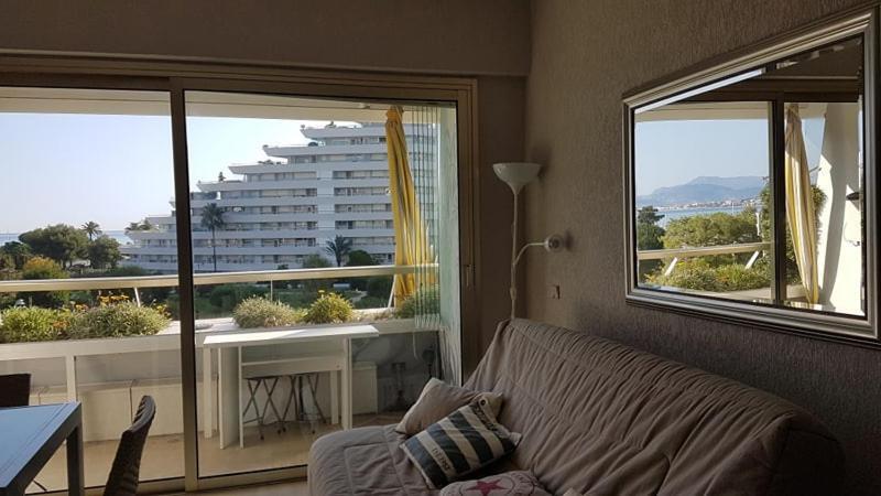 Lovely Apartment In Marina Baie Des Anges- Baronnet - Sew View, Free Parking Spaces On Site, Restaurants, Beach, Supermarket Villeneuve-Loubet Exterior photo